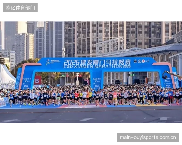 厦门马拉松的AI视觉识别技术如何提前介入高危跑者生命线？